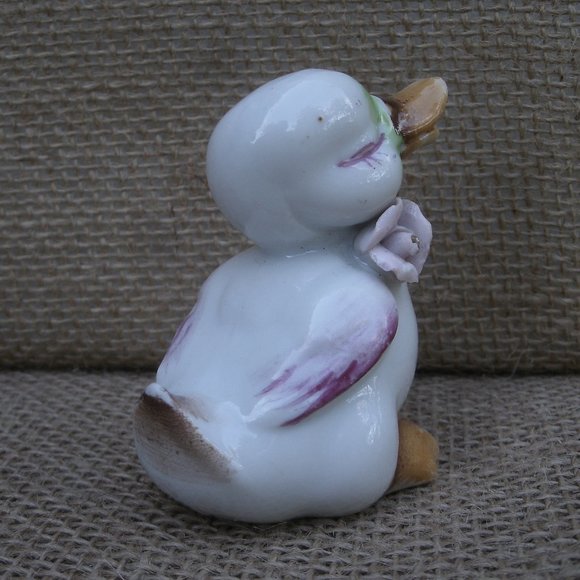 Vintage Small Duck with Rose China Figurine - Picture 8 of 16